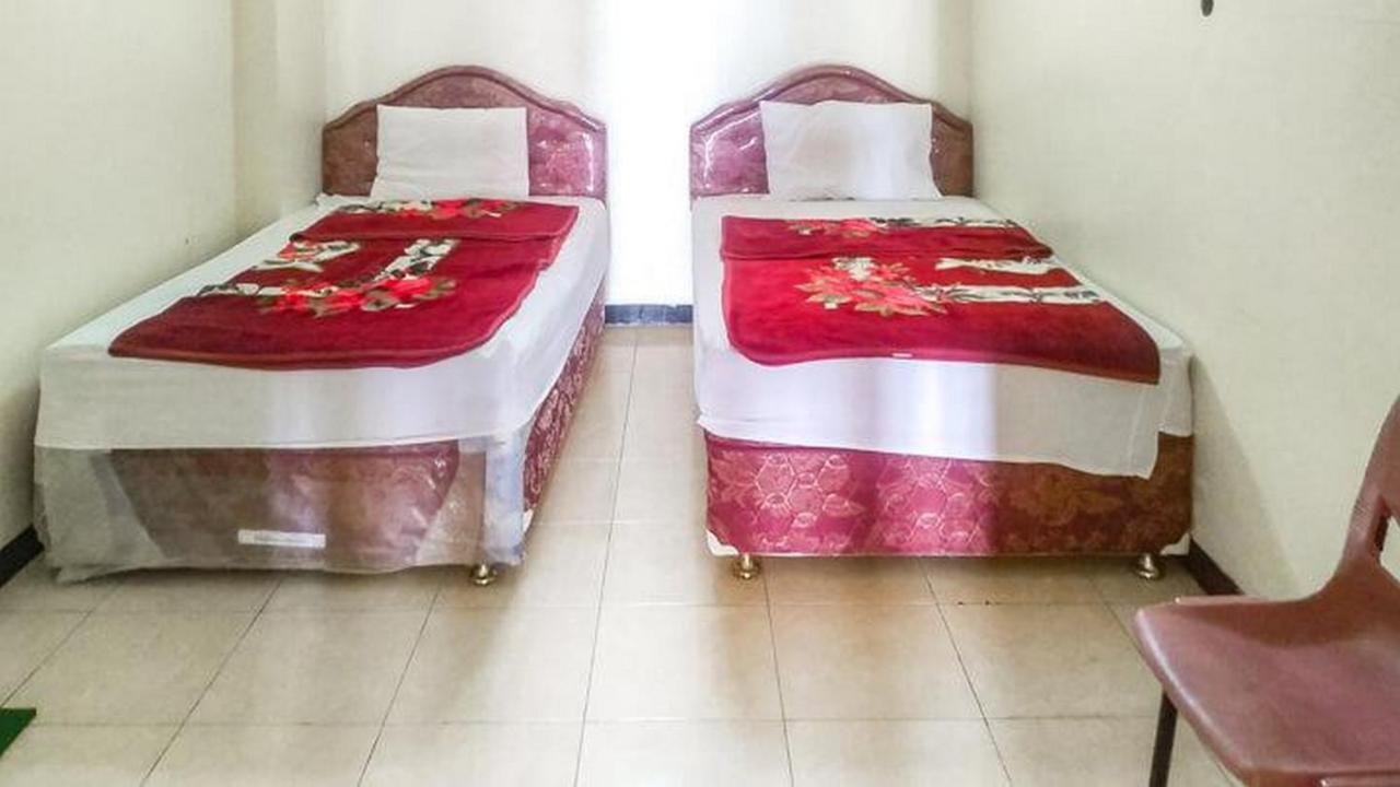 Villa Al Barokah Syariah Family Mitra Reddoorz Near Sarangan Lake 外观 照片